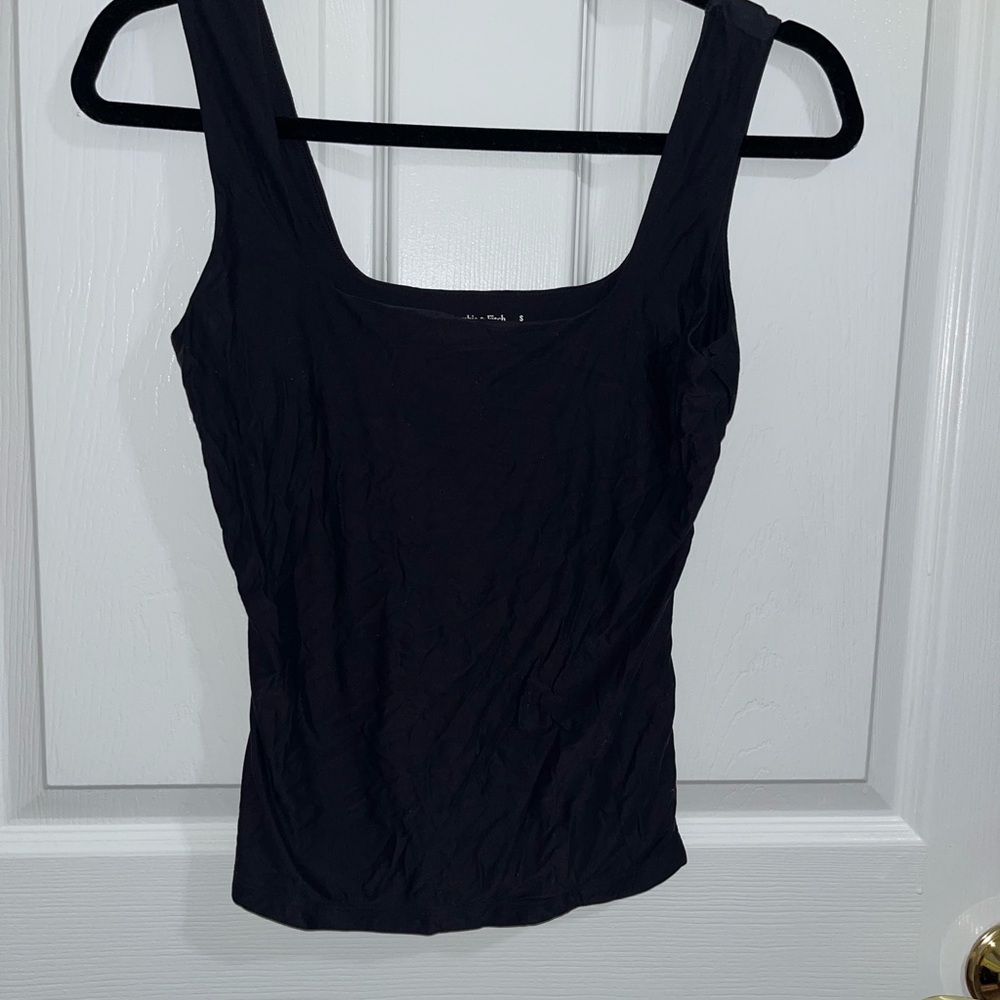 Abercrombie & Fitch Black Fitted Sleeveless Tank Top